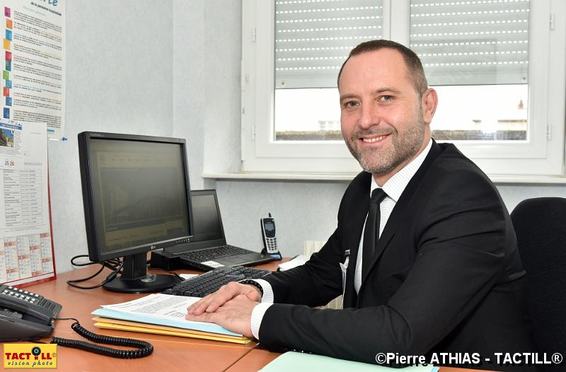 tactill-corpo-metiers_048.jpg - Mr Franck BASTAERTDirecteur des SoinsCHU François MitterrandDijon24 Mars 2017